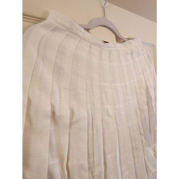 Vintage Sasson pleated skirt size 8 off white - Picture 3 of 8